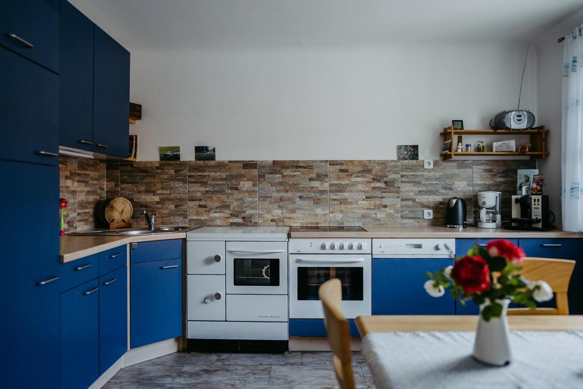 Ferienwohnung Morgensonne Schuetzen am Gebirge Luaran gambar